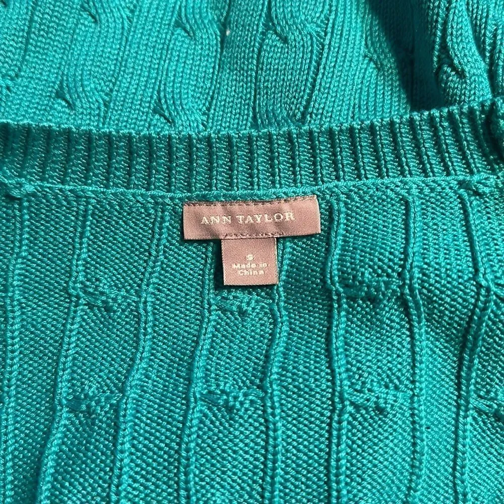 Ann Taylor sweater S (6023)